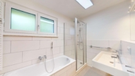 3-ZW Tageslichtbad - Wohnen wie neu: 3-Zi.-Wohnung im 1. OG mit Sonnenbalkon – KA-Nordweststadt