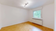 3-ZW Kind - Wohnen wie neu: 3-Zi.-Wohnung im 1. OG mit Sonnenbalkon – KA-Nordweststadt