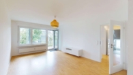 3-ZW Wohnen - Wohnen wie neu: 3-Zi.-Wohnung im 1. OG mit Sonnenbalkon – KA-Nordweststadt